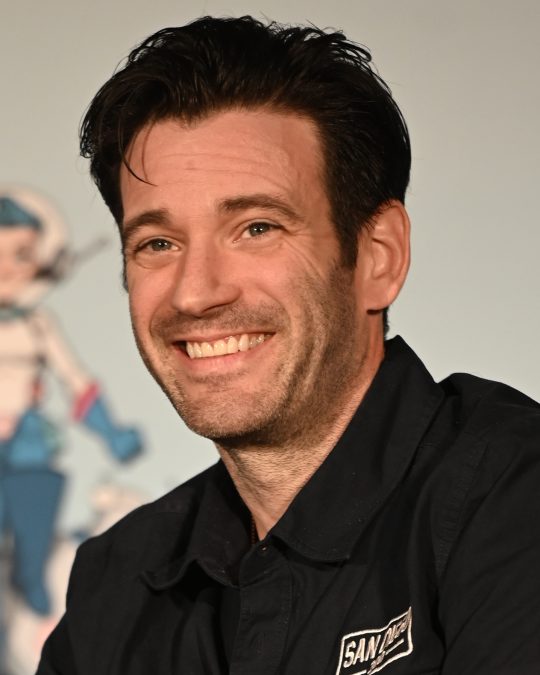 Colin Donnell 6 colin donnell 1791568060