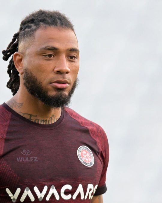 Colin Kazim-Richards 12 colin kazim richards 1792579756