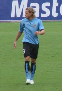diego forlan 1791658137
