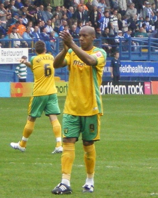 Dion Dublin 3 dion dublin 1791593295