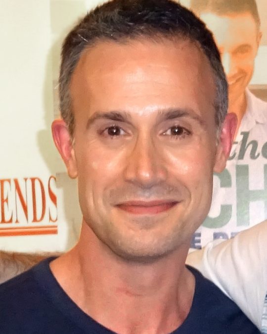 freddie prinze jr 1793126956