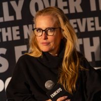 gillian anderson 1791186495