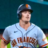 mike yastrzemski 1790902062