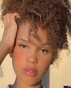 nara smith 1792072126