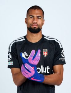 Robert Sánchez