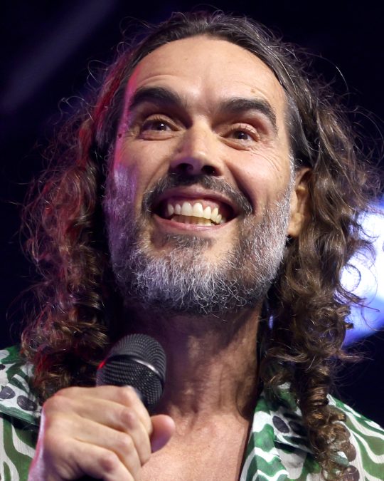 russell brand 1791794918